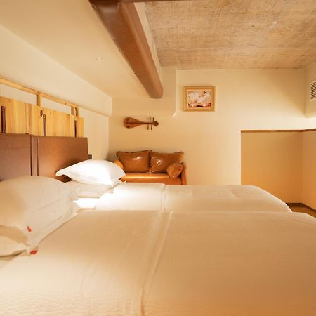 Patio Spring Holiday Inn -- Free Round Trip Pick-Up Service --Panoramic View Of Tianmen Mount 張家界市 エクステリア 写真