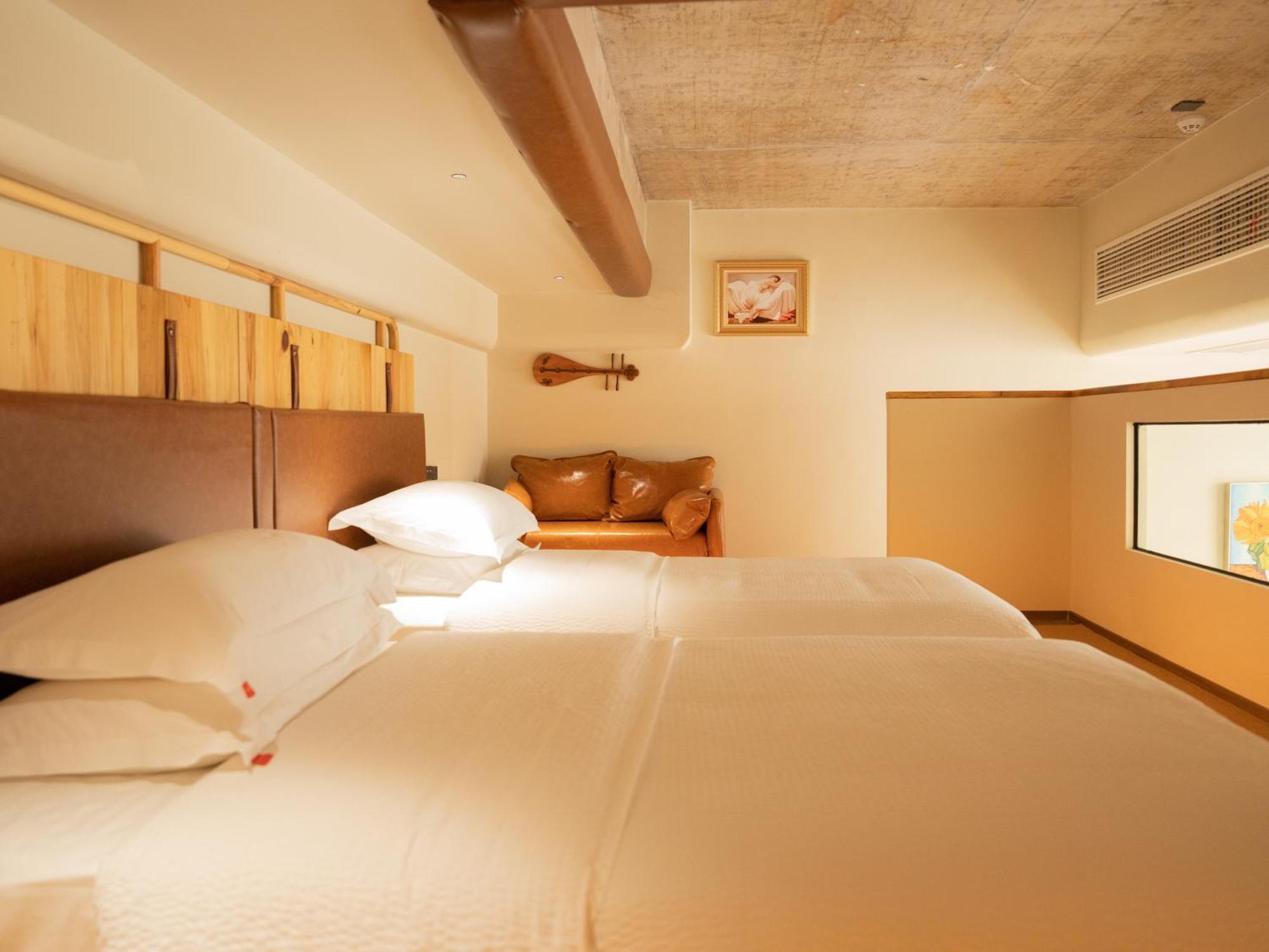 Patio Spring Holiday Inn -- Free Round Trip Pick-Up Service --Panoramic View Of Tianmen Mount 張家界市 エクステリア 写真
