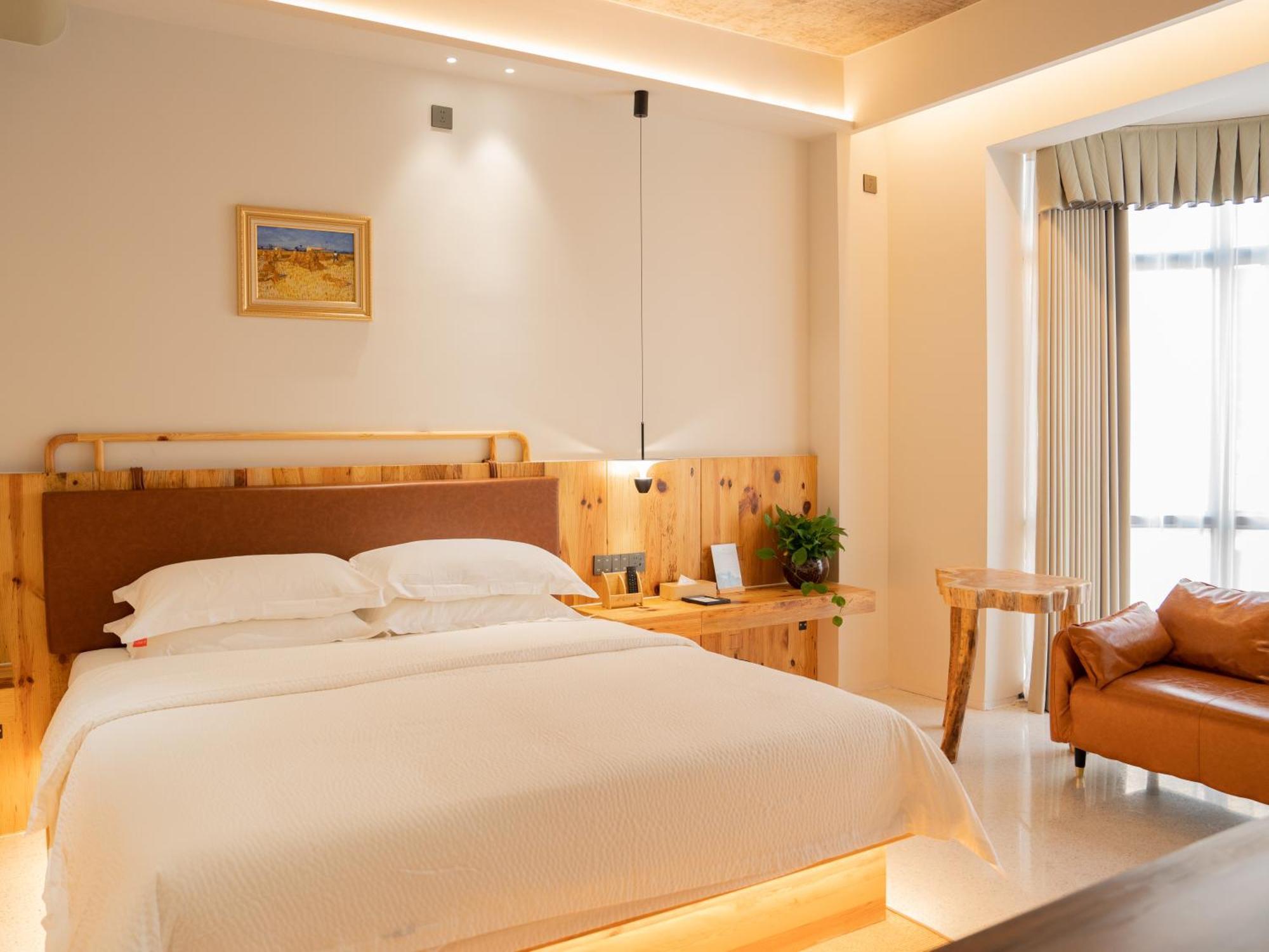 Patio Spring Holiday Inn -- Free Round Trip Pick-Up Service --Panoramic View Of Tianmen Mount 張家界市 エクステリア 写真